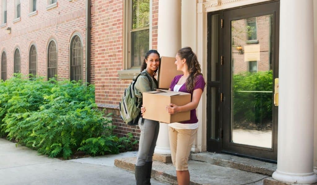 college students bringing stuff