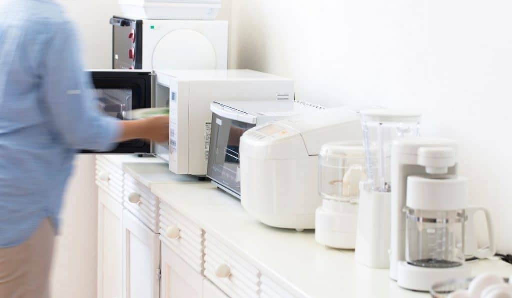 different appliances on the kitchen counter